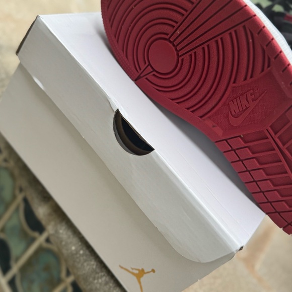 jordon mid - Picture 4 of 5